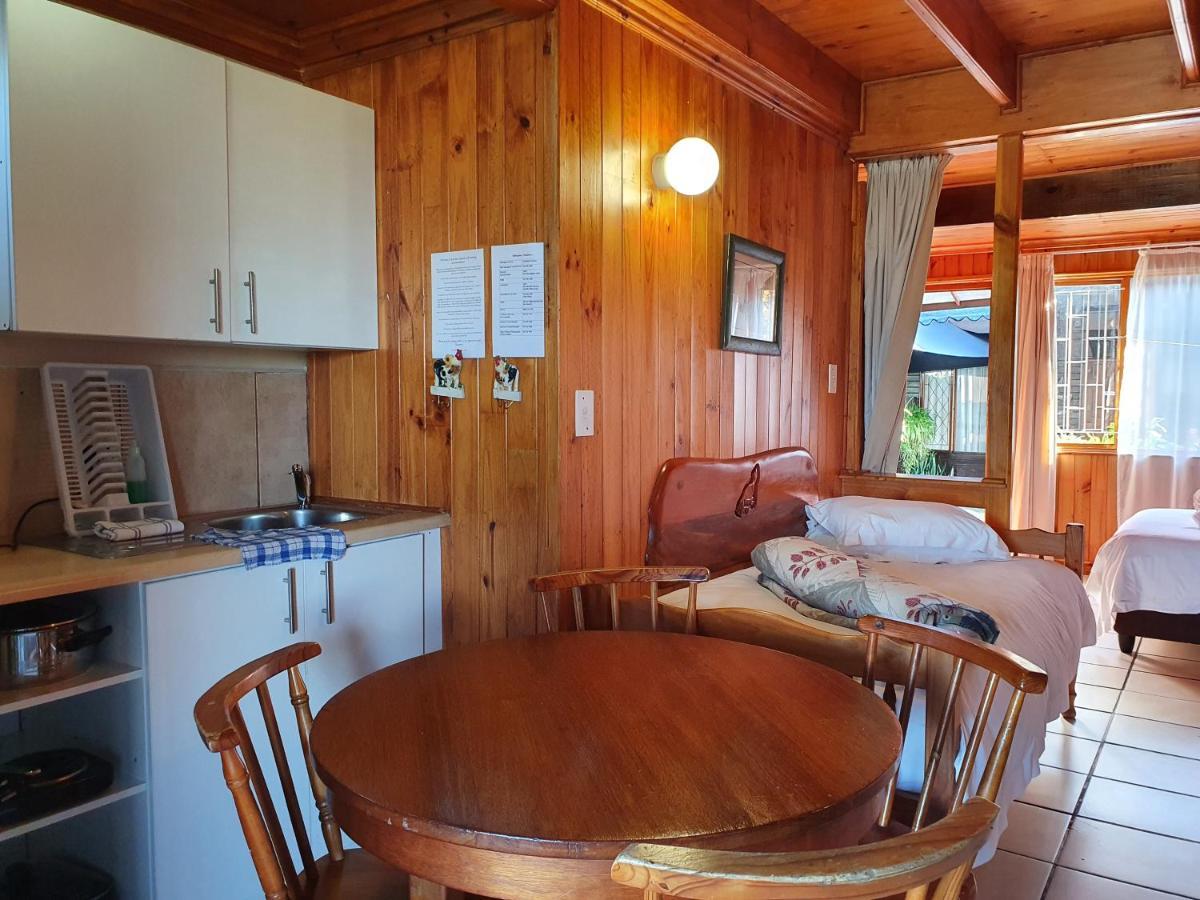 Lakeside Accommodation Knysna Exterior photo