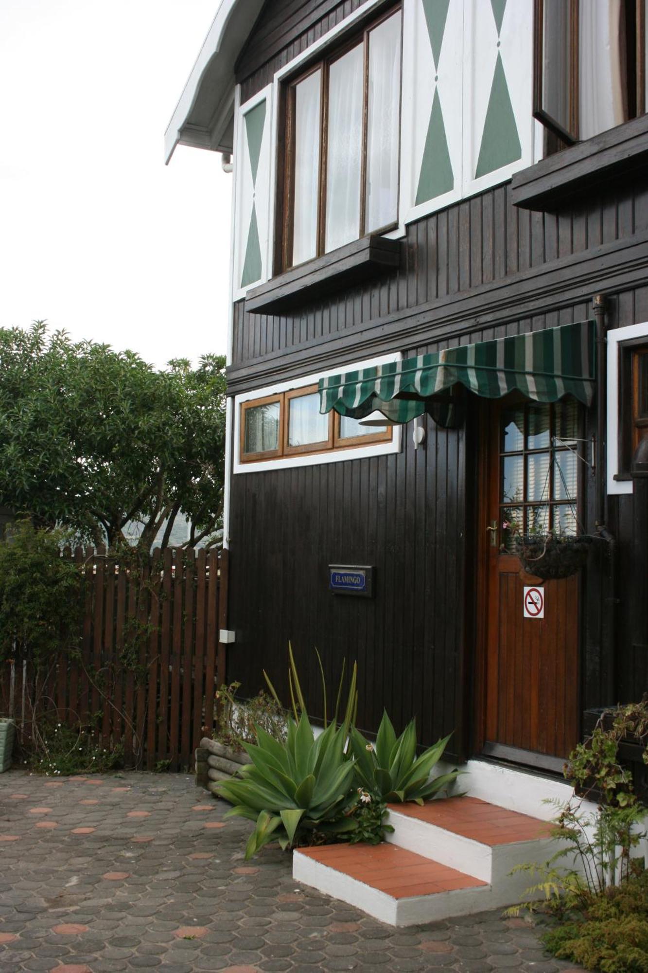 Lakeside Accommodation Knysna Exterior photo